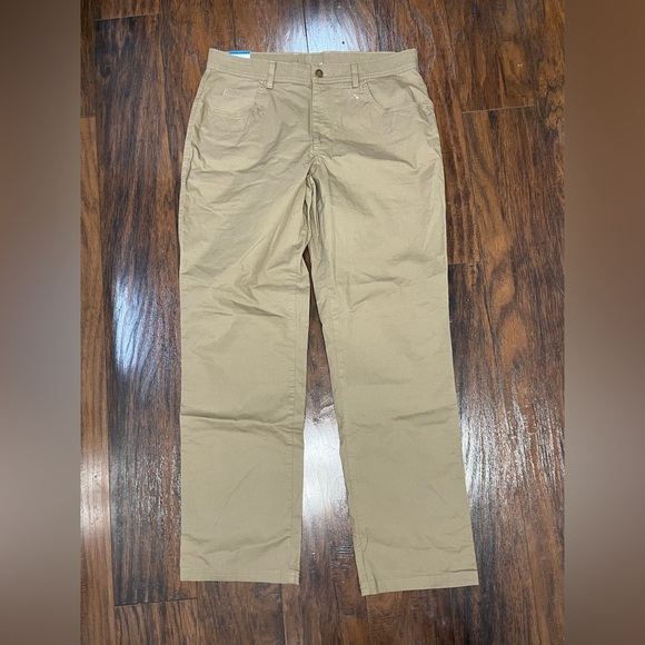 Columbia Pants Mens Size 34x32 Tan Outdoors Pocket Khakis Adult NWT - Picture 1 of 9
